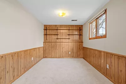 1079 Monroe Street S, Shakopee, MN 55379 - Photo 23