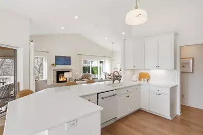 1595 Summit Shores Circle, Burnsville, MN 55306 - Photo 17