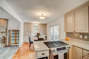 4072 Birch Knoll Dr, White Bear Township, MN 55110 - Photo 13