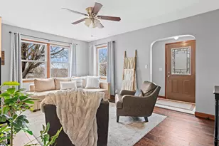 333 S Orange St, Waconia, MN 55387 - Photo 5