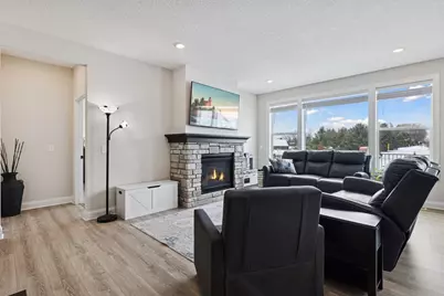 10250 Arrowwood Path, Woodbury, MN 55129 - Photo 5