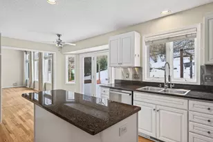 1972 Fox Valley Dr SW, Rochester, MN 55902 - Photo 15