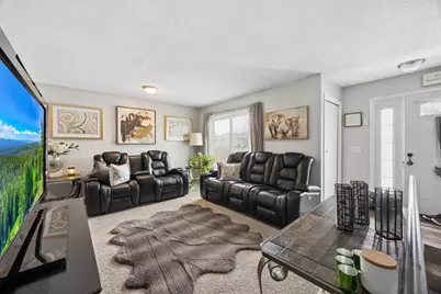 2816 79th Avenue N, Brooklyn Park, MN 55444 - Photo 5