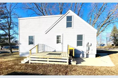 1168 Prospect Avenue, Windom, MN 56101 - Photo 3