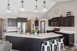 932 Farmers Rdg Trl, Belle Plaine, MN 56011 - Photo 11