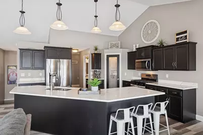 932 Farmers Ridge Trail, Belle Plaine, MN 56011 - Photo 9