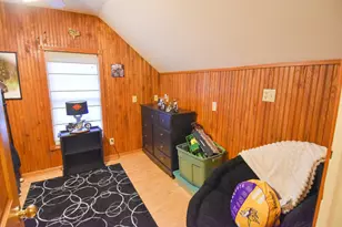 639 N 4th St, Warren, MN 56762 - Photo 37