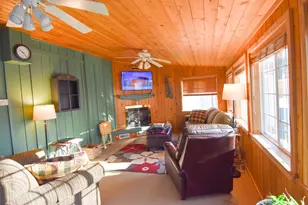 639 N 4th St, Warren, MN 56762 - Photo 23