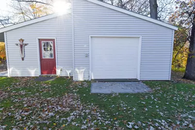 639 N 4th Street, Warren, MN 56762 - Photo 55