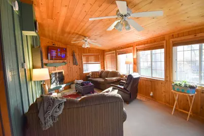 639 N 4th Street, Warren, MN 56762 - Photo 23