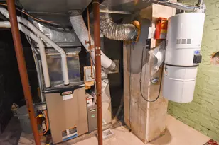 639 N 4th St, Warren, MN 56762 - Photo 47