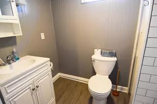 639 N 4th St, Warren, MN 56762 - Photo 49