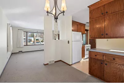 4413 Drew Avenue N, Robbinsdale, MN 55422 - Photo 9