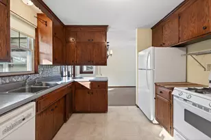 4413 Drew Ave N, Robbinsdale, MN 55422 - Photo 13