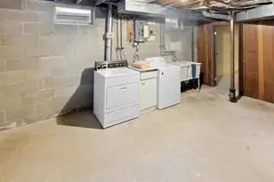 2009 E 86 1/2 St, Bloomington, MN 55425 - Photo 37