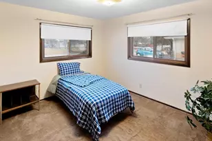 2009 E 86 1/2 St, Bloomington, MN 55425 - Photo 27