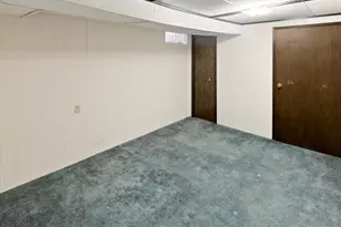 2009 E 86 1/2 St, Bloomington, MN 55425 - Photo 41