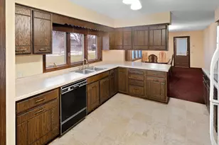 2009 E 86 1/2 St, Bloomington, MN 55425 - Photo 19