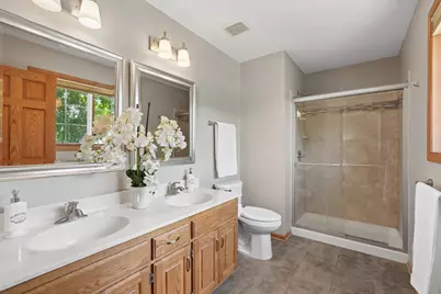 9220 Hillside Trail S, Cottage Grove, MN 55016 - Photo 11