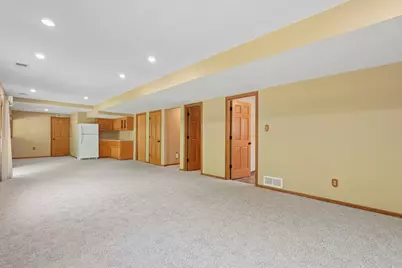 9220 Hillside Trail S, Cottage Grove, MN 55016 - Photo 17