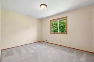 9220 Hillside Trail S, Cottage Grove, MN 55016 - Photo 13