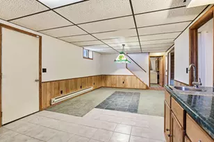 795 Hyacinth Ave E, Saint Paul, MN 55106 - Photo 21