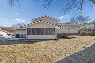 10925 London Dr, Burnsville, MN 55337 - Photo 31