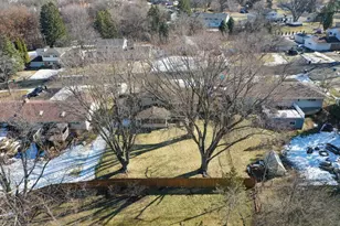 10925 London Dr, Burnsville, MN 55337 - Photo 35