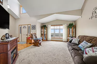 111 W 240th Street, Jordan, MN 55352 - Photo 7