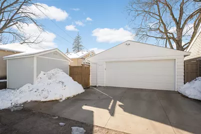5633 Emerson Avenue S, Minneapolis, MN 55419 - Photo 39