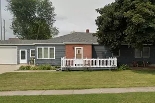 201 N Front St, Okabena, MN 56161 - Photo 1