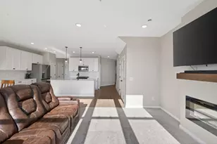 10435 Ithaca Ln N, Maple Grove, MN 55369 - Photo 9