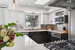 3551 Lilac Ln, Minnetonka, MN 55345 - Photo 17