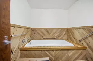 1200 18th Ave NW, Austin, MN 55912 - Photo 31