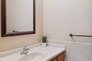 17155 Sandy Ln, Minnetonka, MN 55345 - Photo 15