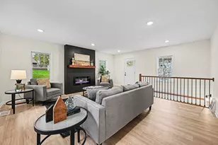 87 Juniper St, Mahtomedi, MN 55115 - Photo 5