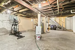 1075 Farrington St, Saint Paul, MN 55117 - Photo 25