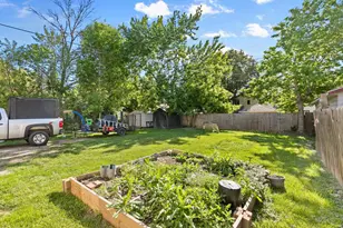 1075 Farrington St, Saint Paul, MN 55117 - Photo 23