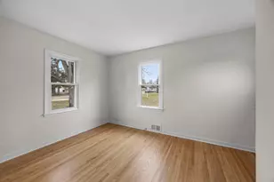 10325 Grand Ave S, Bloomington, MN 55420 - Photo 35