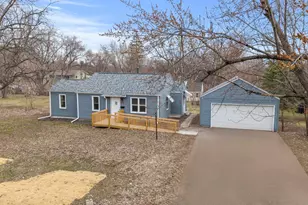 10325 Grand Ave S, Bloomington, MN 55420 - Photo 5