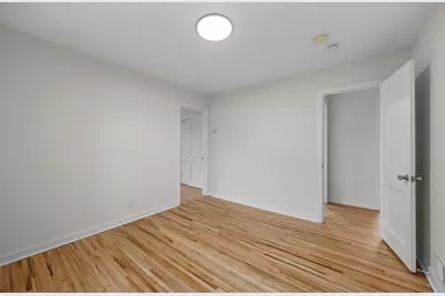 10325 Grand Avenue S, Bloomington, MN 55420 - Photo 25