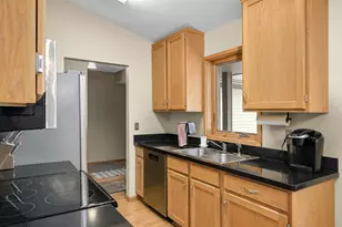 9482 Niagara Ln N, Maple Grove, MN 55369 - Photo 9