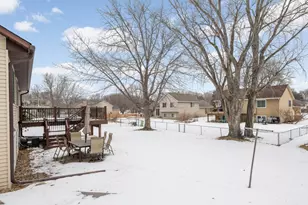 9482 Niagara Ln N, Maple Grove, MN 55369 - Photo 25