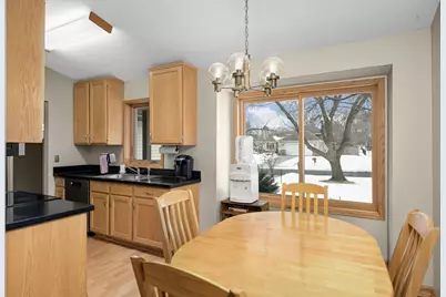 9482 Niagara Lane N, Maple Grove, MN 55369 - Photo 7