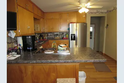 403 W Amber Lake Drive, Fairmont, MN 56031 - Photo 7