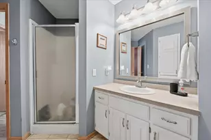 15162 Cates Lake Dr, Prior Lake, MN 55372 - Photo 19