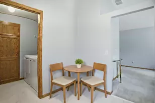 5338 Highpointe Terrace, Bloomington, MN 55437 - Photo 11