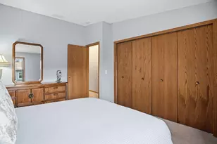 5338 Highpointe Terrace, Bloomington, MN 55437 - Photo 13