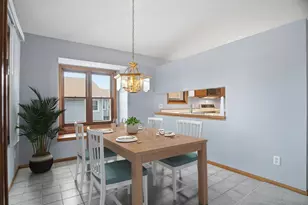 5338 Highpointe Terrace, Bloomington, MN 55437 - Photo 9