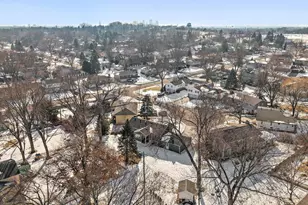 3511 Maplewood Dr, Saint Anthony, MN 55418 - Photo 51